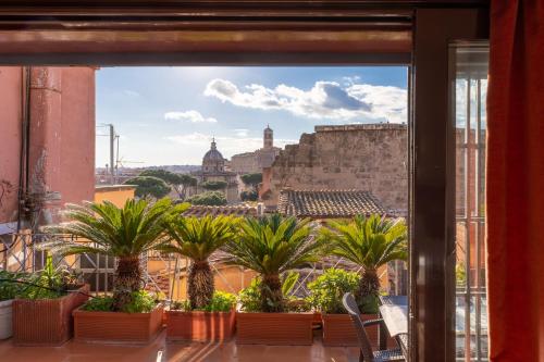 IFLAT INCREDIBLE VIEW OF THE ROMAN FORUM