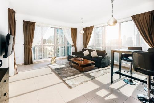 ONE BEDROOM APARTMENT DUBAI FOUNTAIN AND OLD TOWN VIEW BY AUBERGE