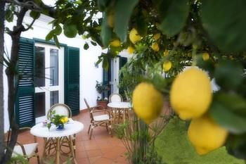 Ravello Rooms