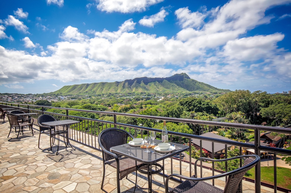 Waikiki Grand Hotel - Featured Image