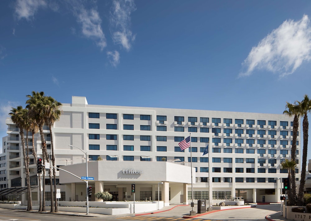 DoubleTree Suites by Hilton Hotel Santa Monica