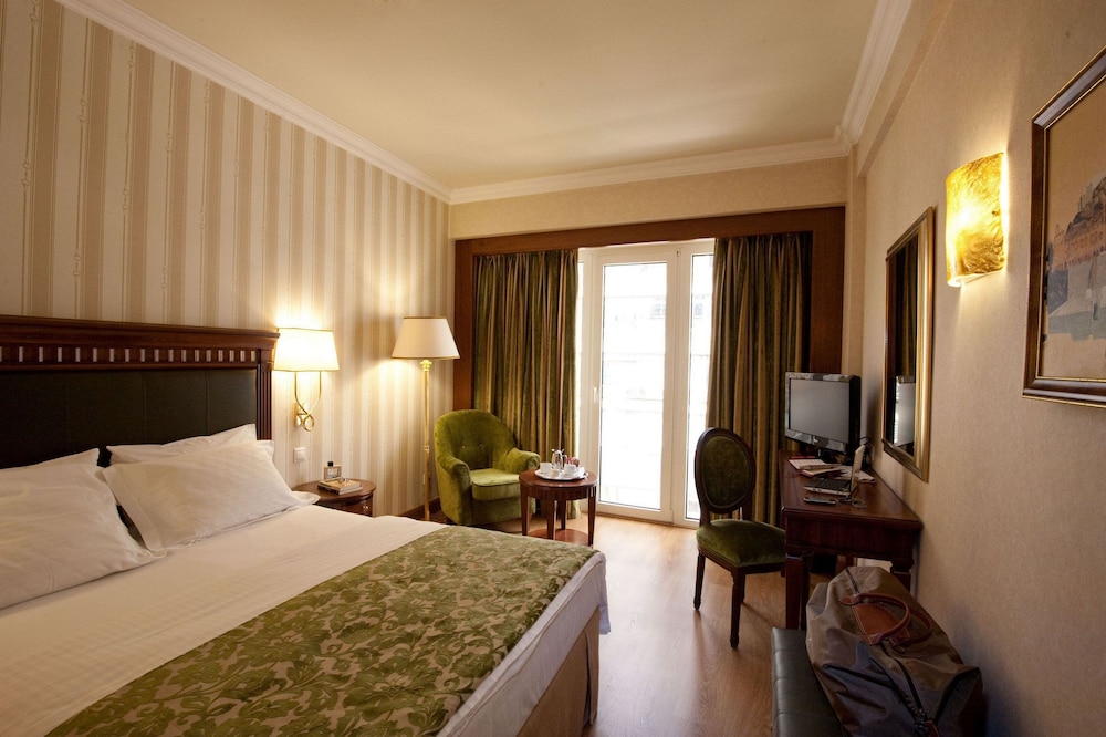 Electra Hotel Athens - Featured Image