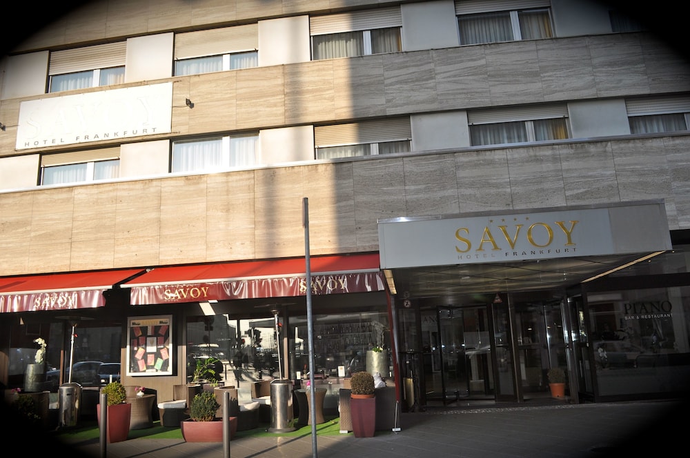 Savoy Hotel Frankfurt - Featured Image