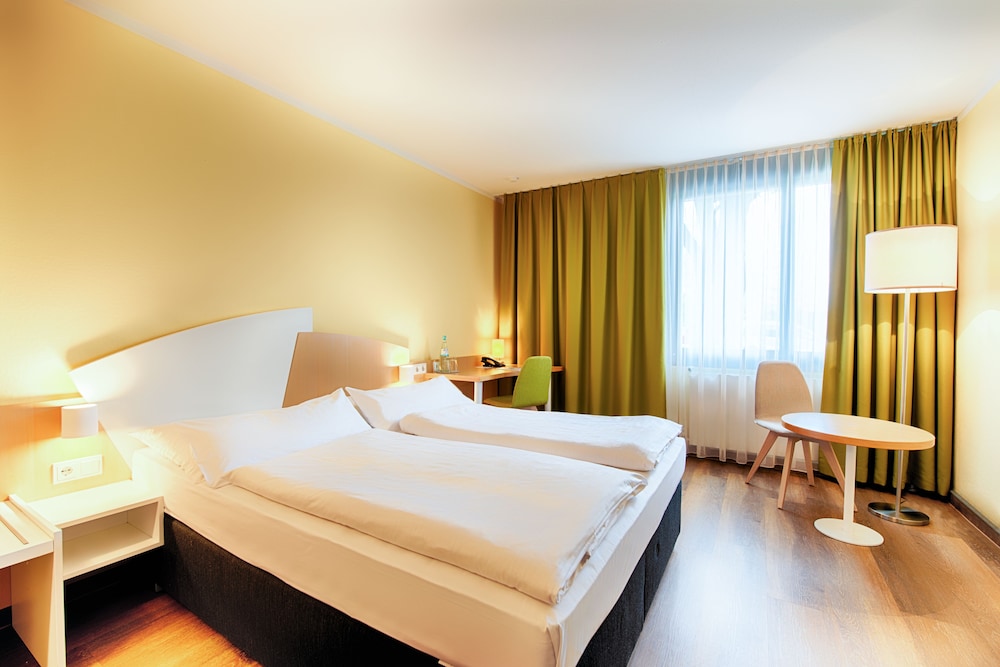 Select Hotel Erlangen - Featured Image