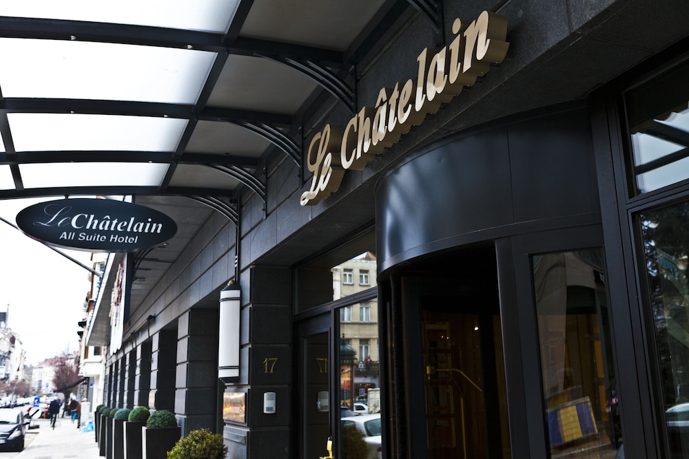 Le Chatelain Hotel - Featured Image