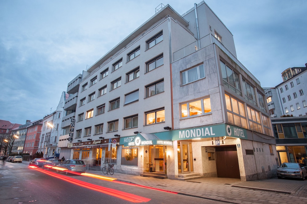 Centro Hotel Mondial - Featured Image