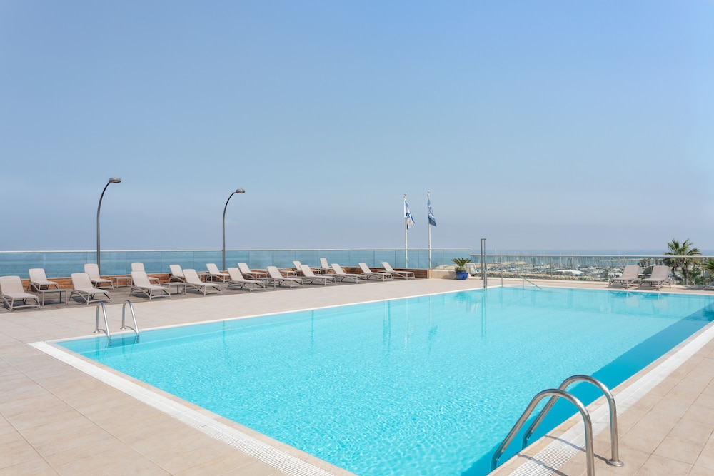 Sheraton Tel Aviv Hotel - Featured Image