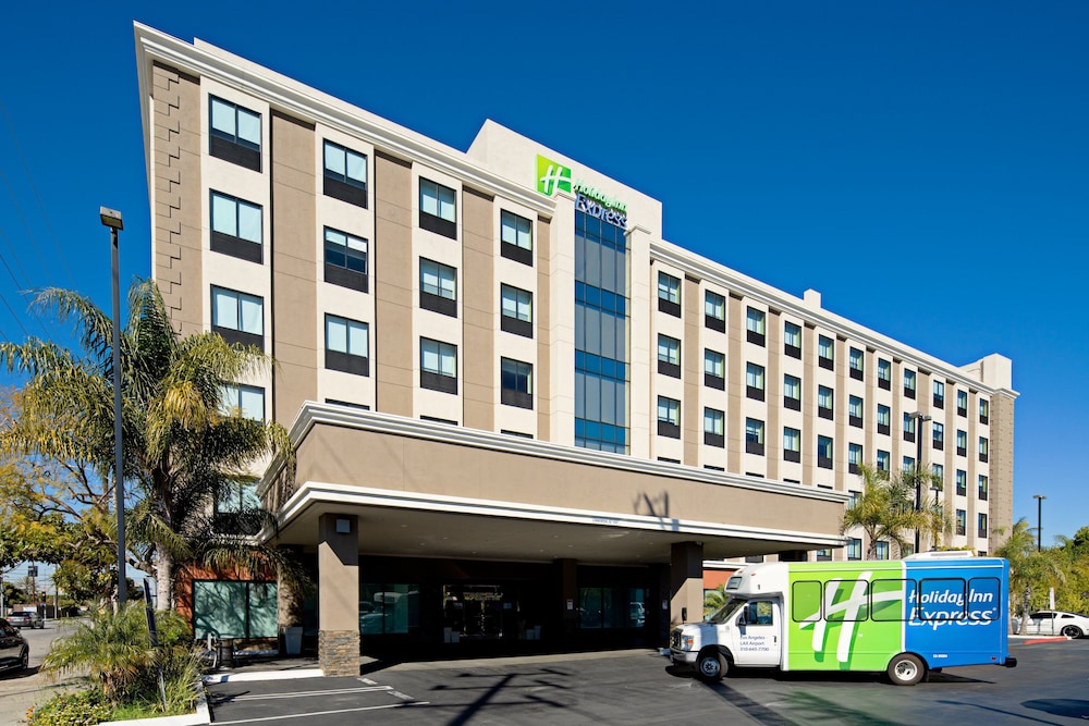 Holiday Inn Express Los Angeles LAX Airport