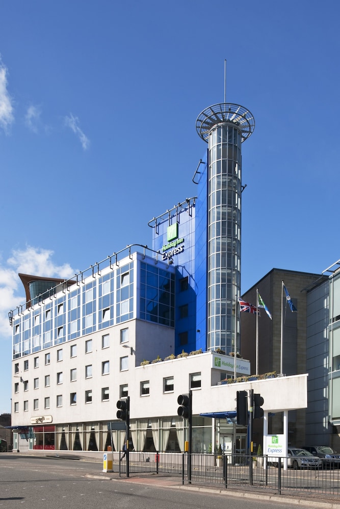 Holiday Inn Express Glasgow - City Center Theatreland - Featured Image