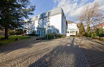 Novum Hotel Silence Garden Köln Brück