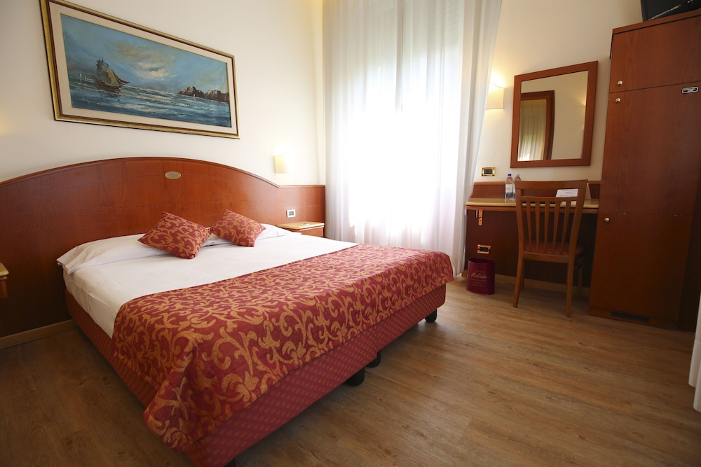 Hotel Montebianco - Featured Image