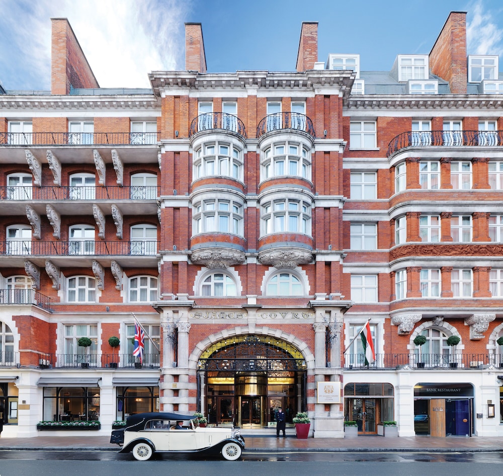 St. James’ Court, A Taj Hotel