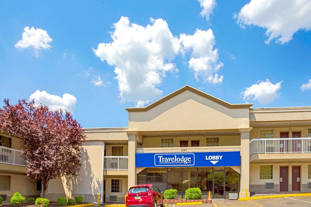 Travelodge Silver Spring - Featured Image