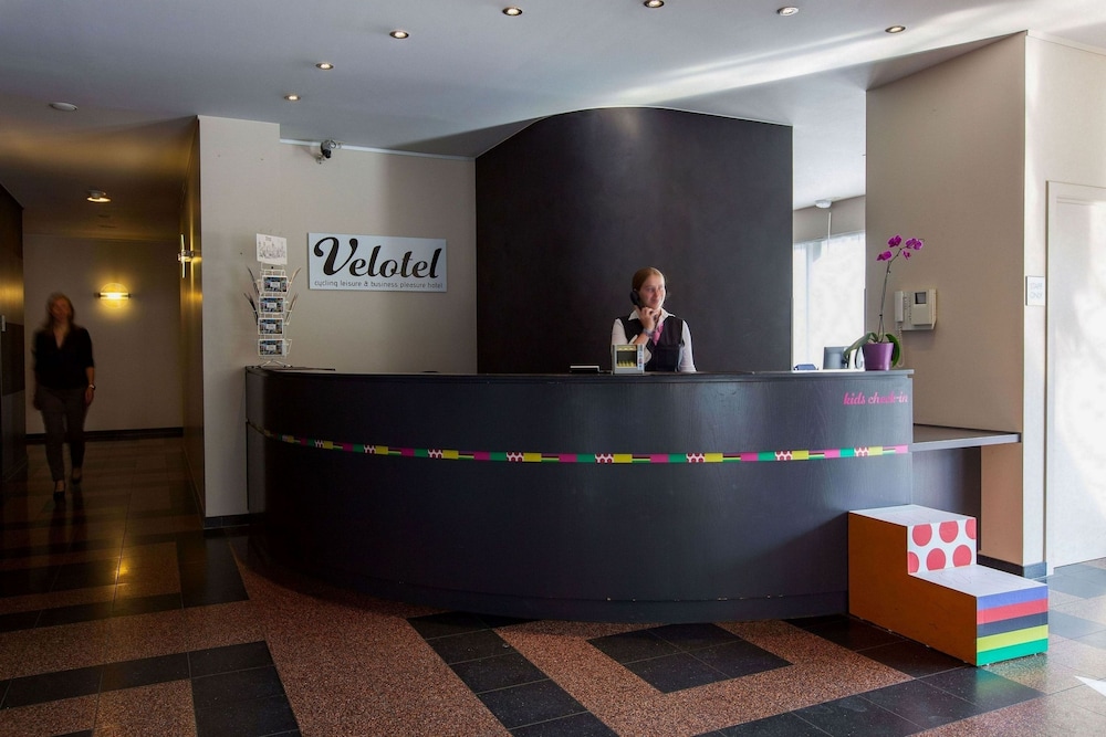 Hotel Velotel