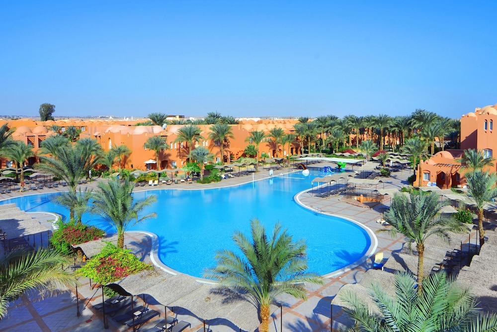 Jaz Makadi Oasis Resort