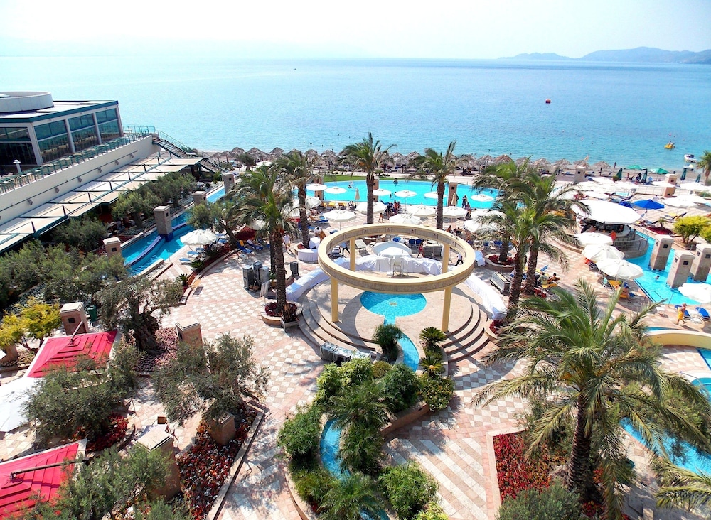 Club Hotel Casino Loutraki - Featured Image