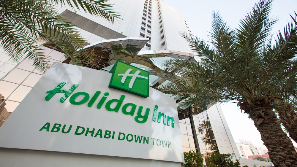 Holiday Inn Abu Dhabi Downtown - Featured Image