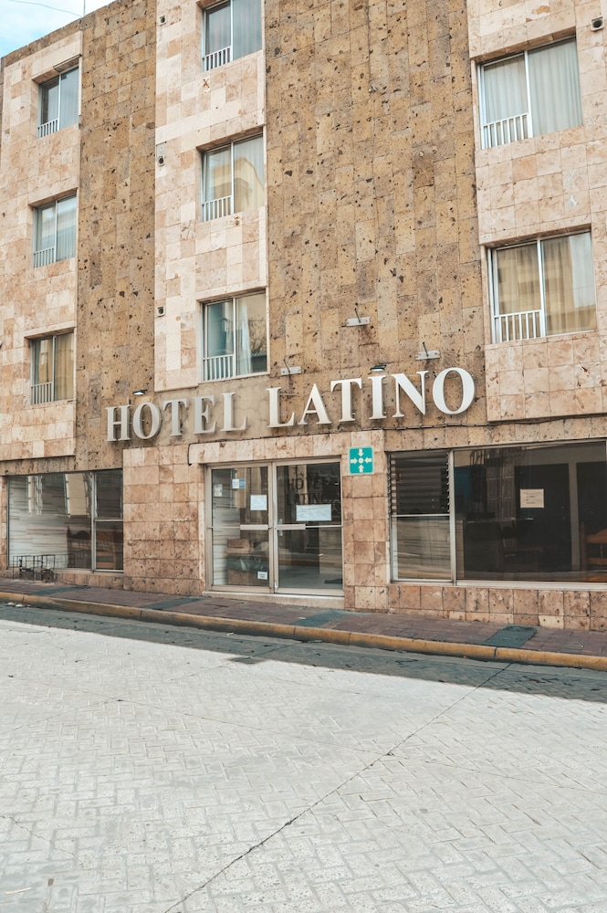 Hotel Latino - Featured Image