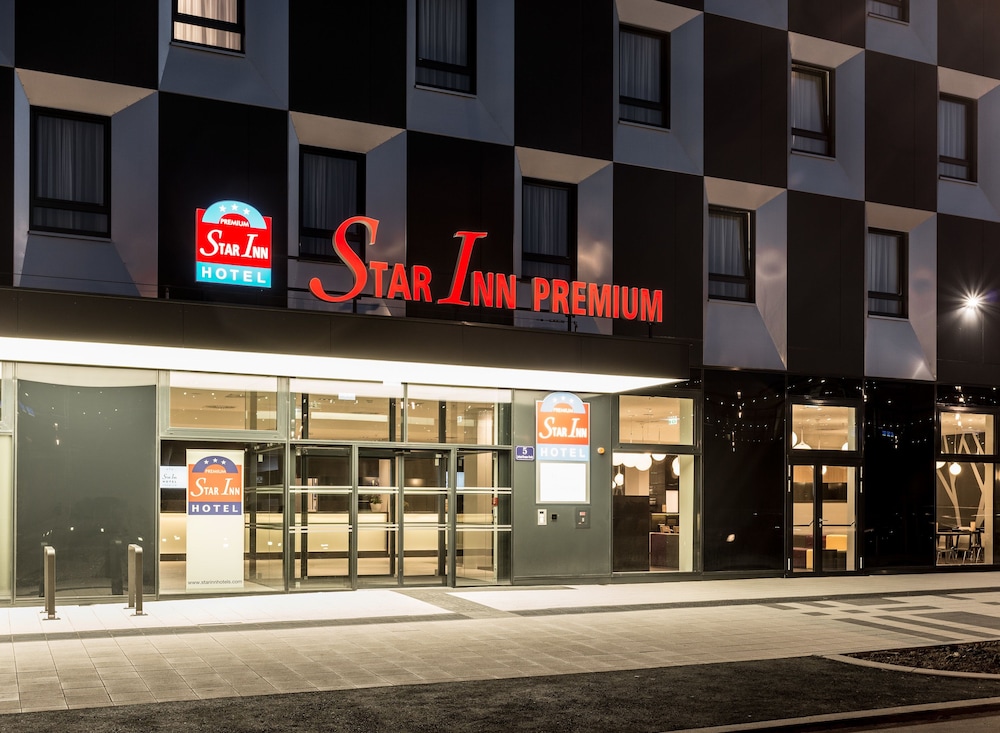 Star Inn Hotel Premium Wien Hauptbahnhof, by Quality - Featured Image