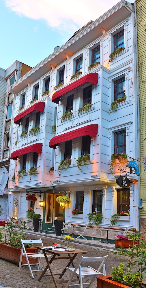 Bon Hotel Old City