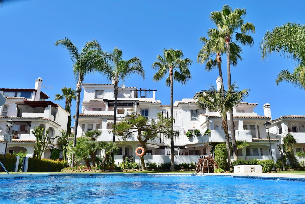 Hotel Los Naranjos de Marbella Serinamar Apartamentos