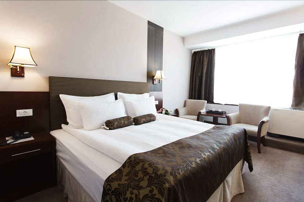 Grand Hotel Napoca - Room