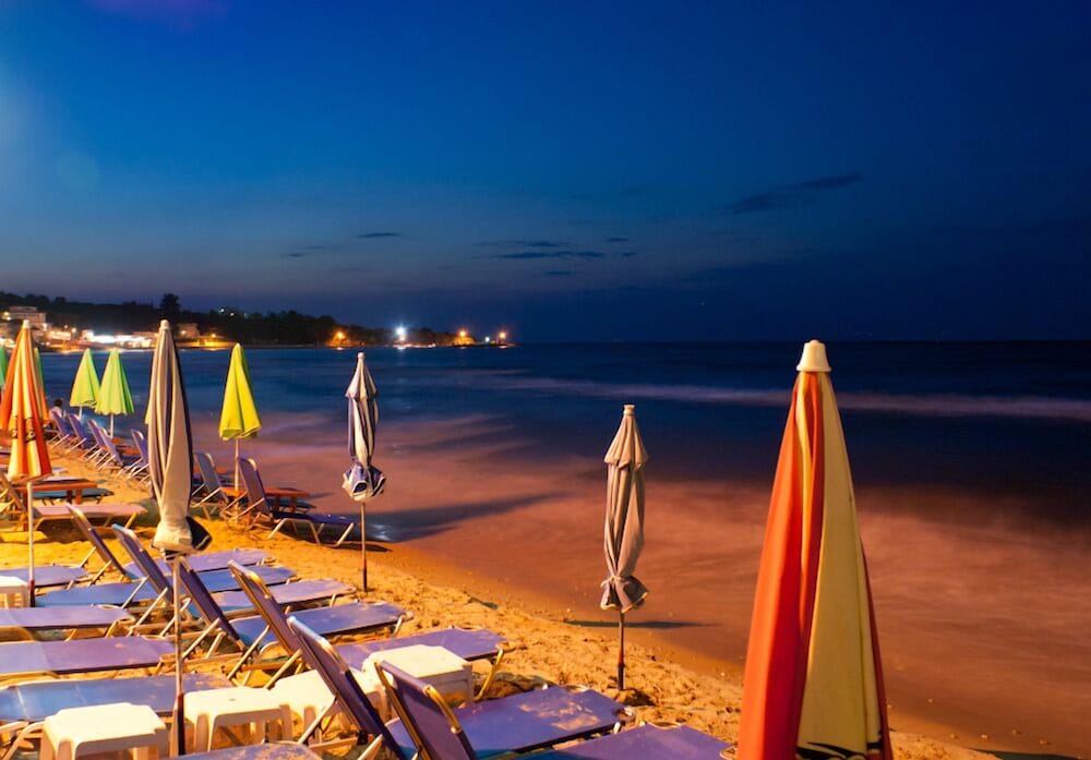 Anetis Beach Hotel - Featured Image