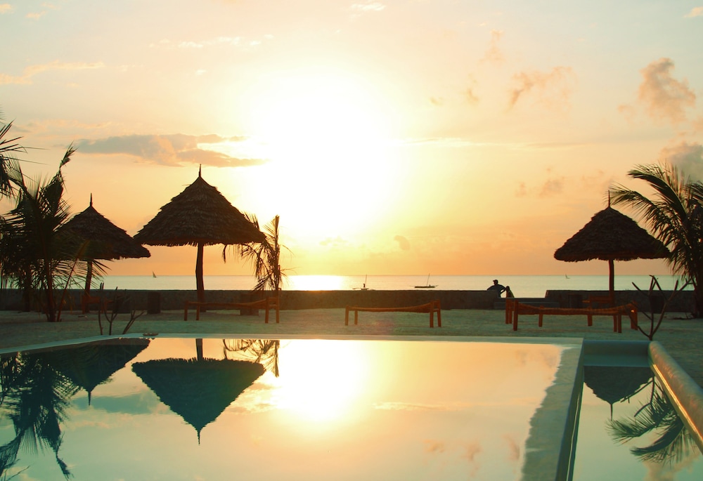 Nur Beach Hotel Jambian Zanzibar - Featured Image