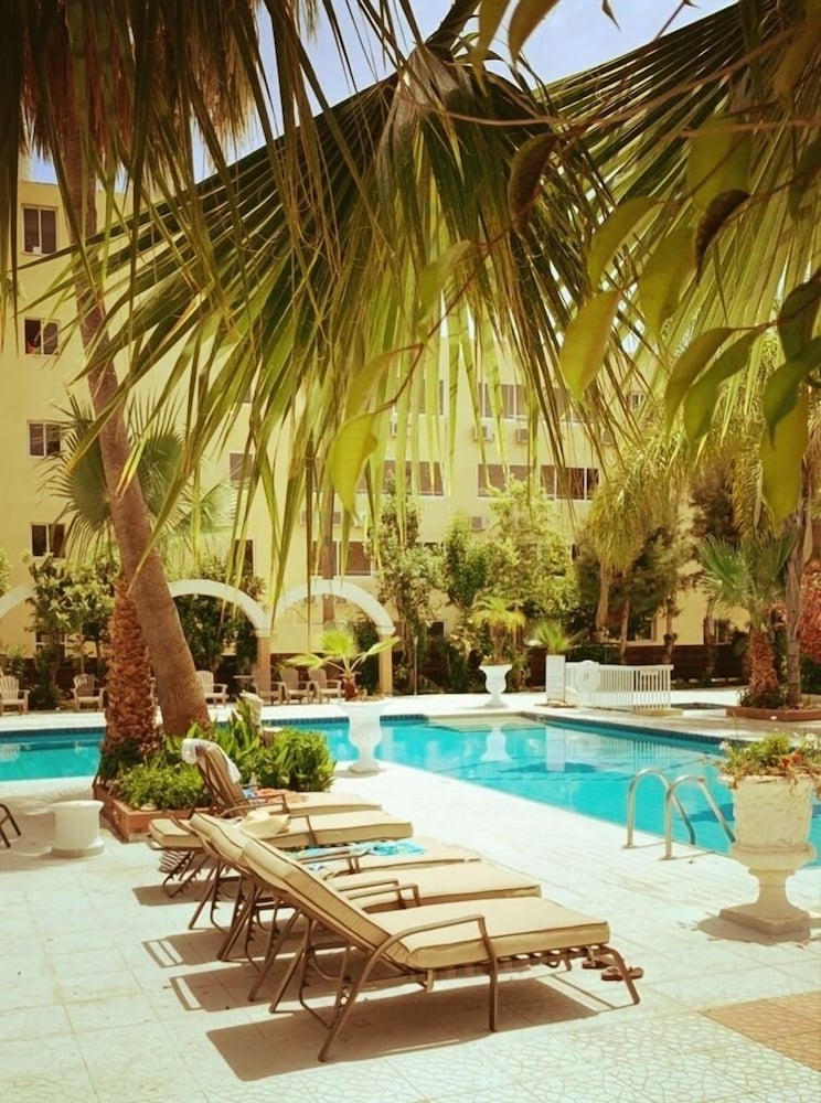 Tasiana Hotel Apartment Complex - Featured Image