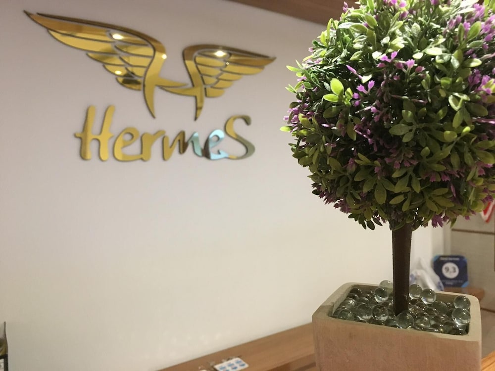 Hotel Hermes - Featured Image