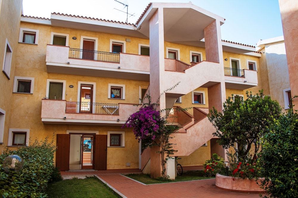 Residence Olimpo - Featured Image
