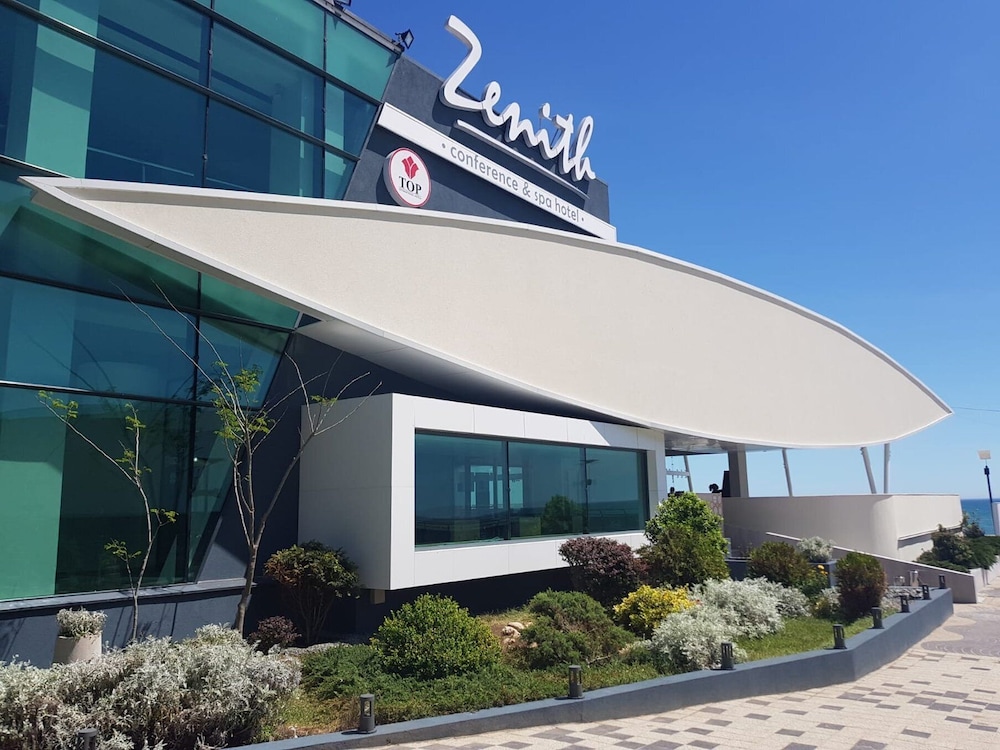 Zenith Conferece & Spa Hotel