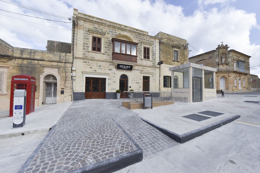 Quaint Boutique Hotel Xewkija - Featured Image