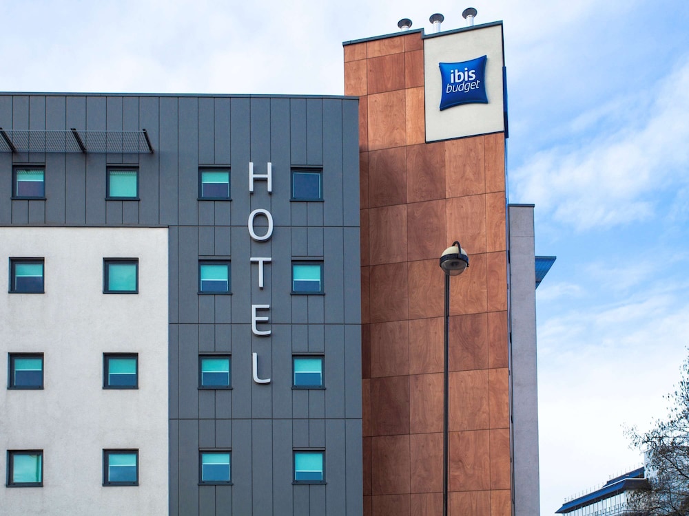 ibis budget London Hounslow - Featured Image
