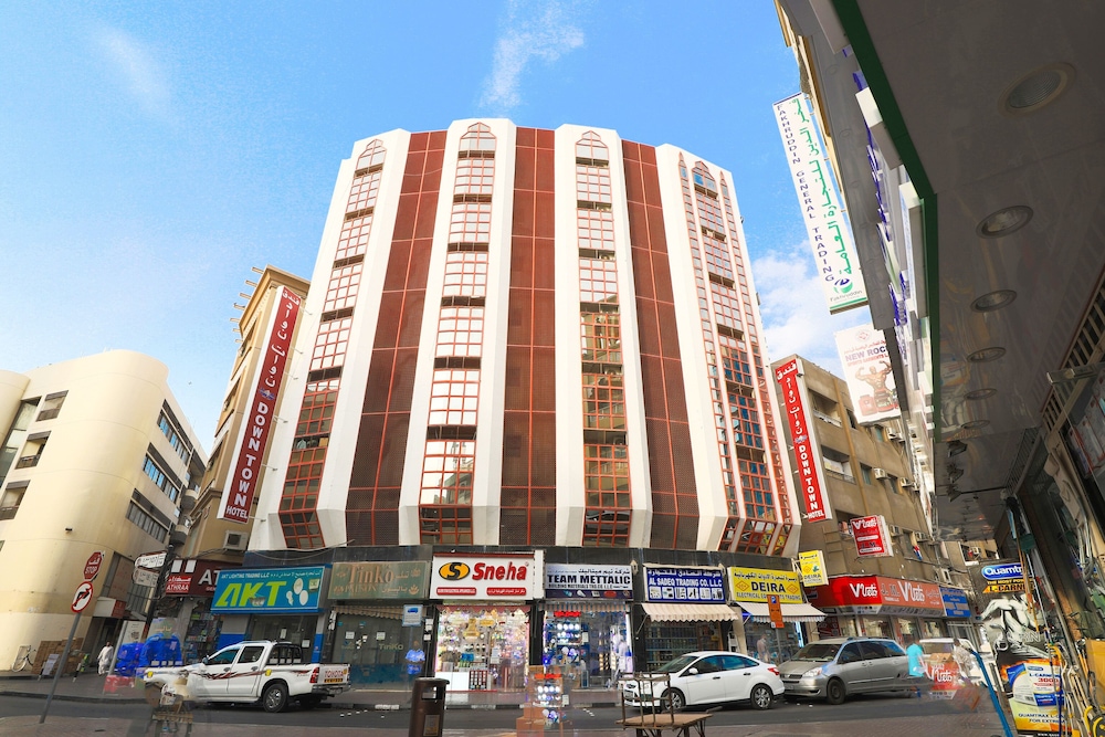 OYO 329 Down Town Hotel - Featured Image