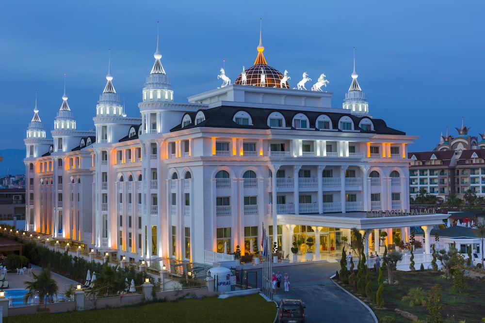 Side Royal Palace Hotel & Spa