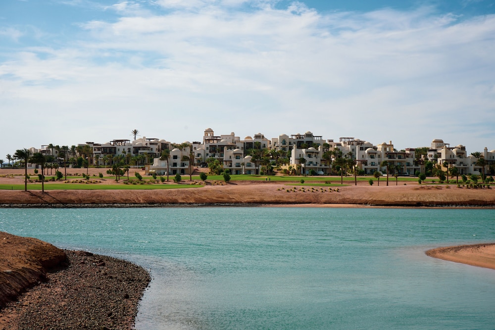 Ancient Sands Golf Resort