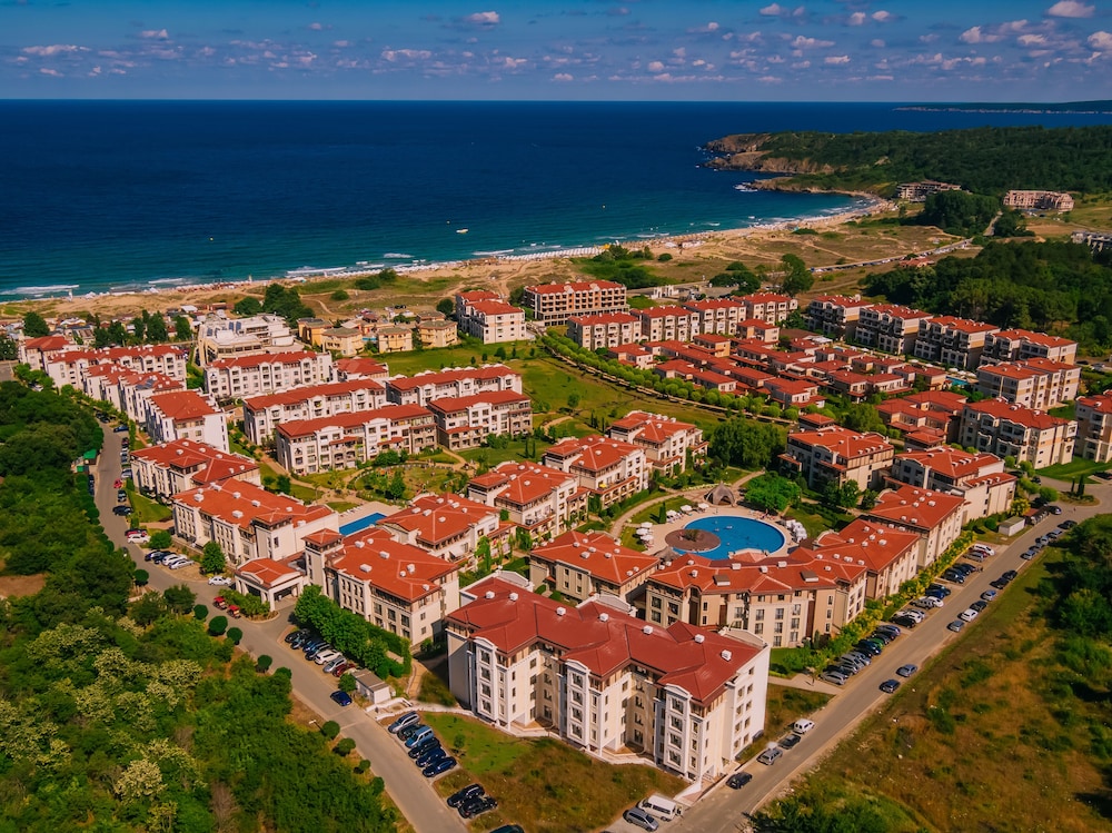 Green Life Beach Resort Sozopol - Featured Image