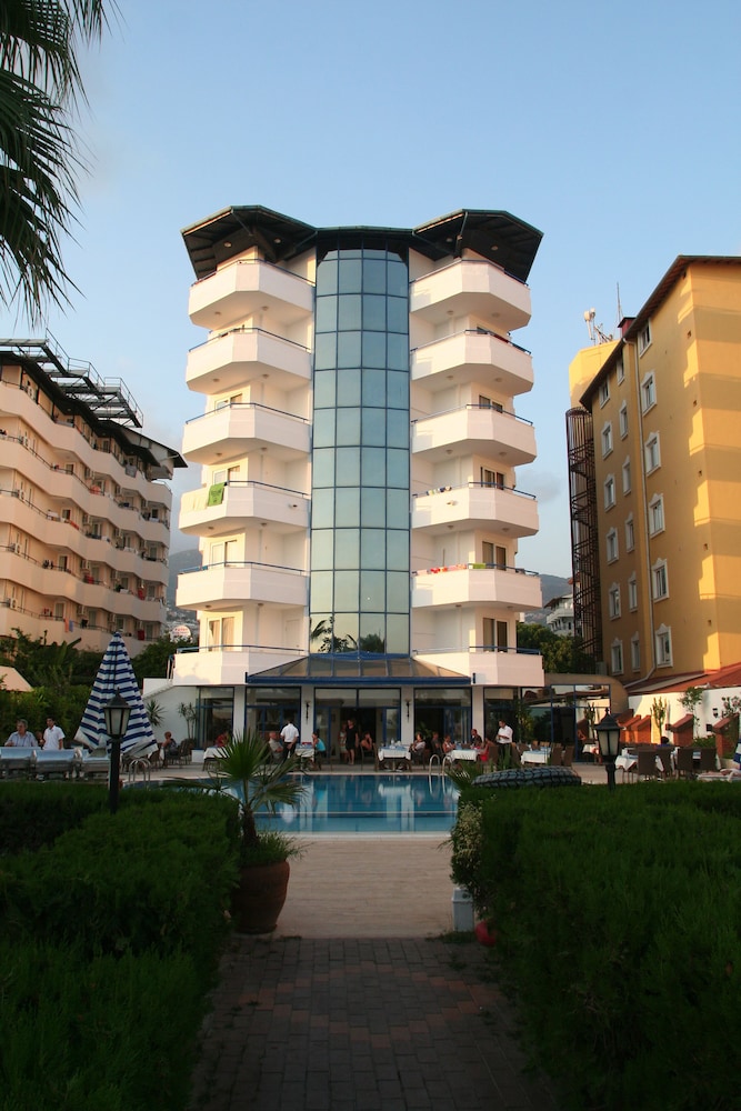 Elysee Beach Hotel