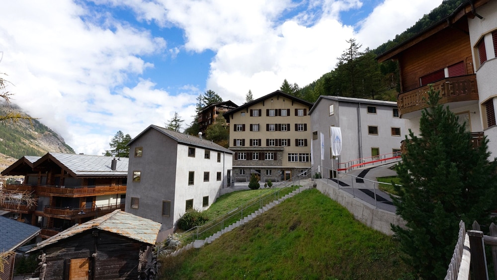 Zermatt Youth Hostel - Featured Image