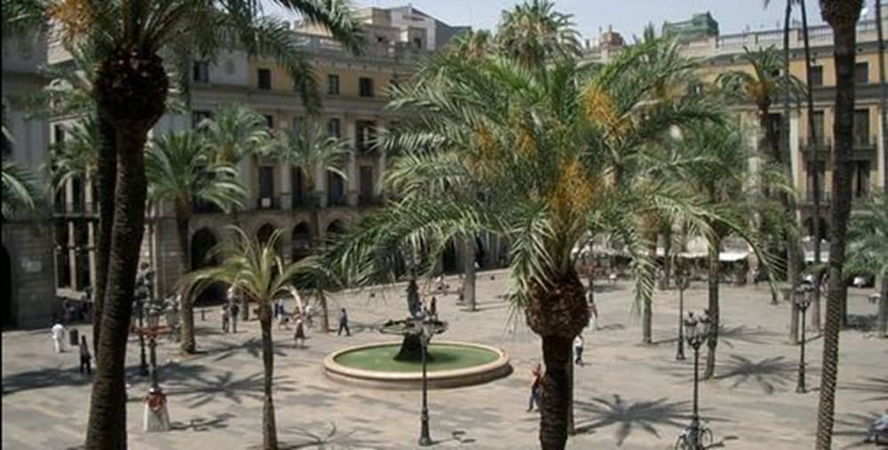Roma Reial - Featured Image