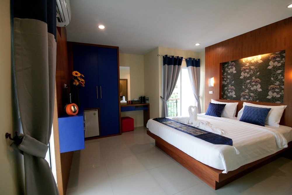 Calypso Patong Hotel - Featured Image