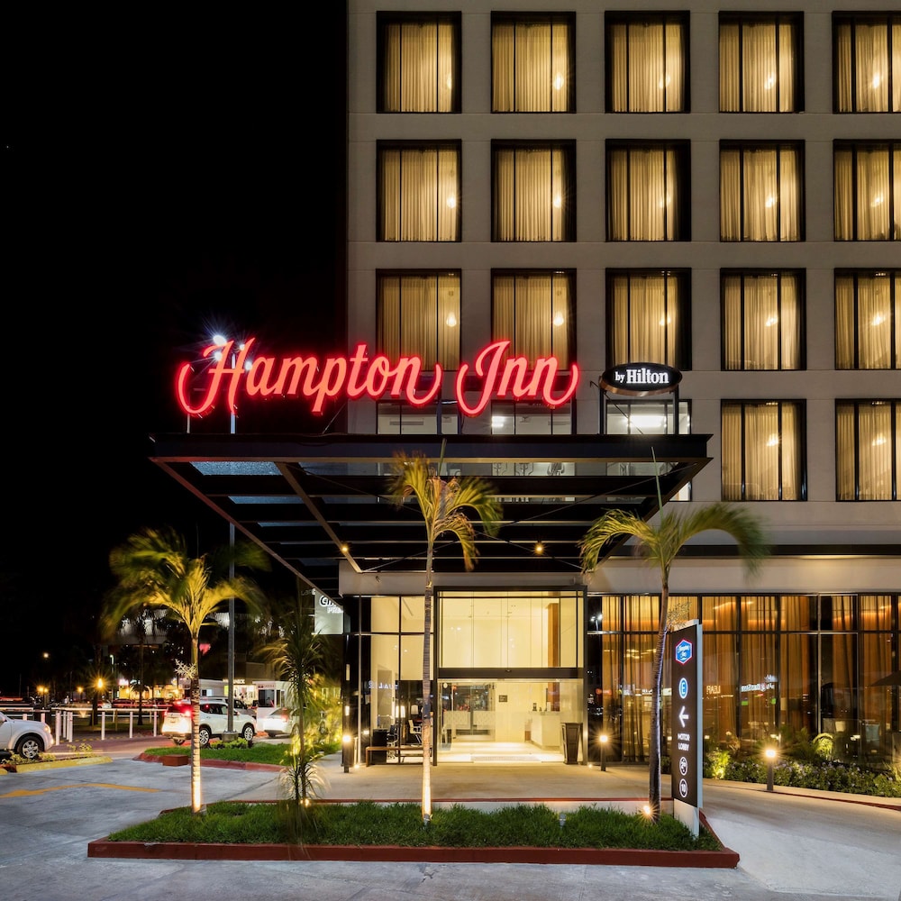 Hampton Inn by Hilton Cancun Cumbres