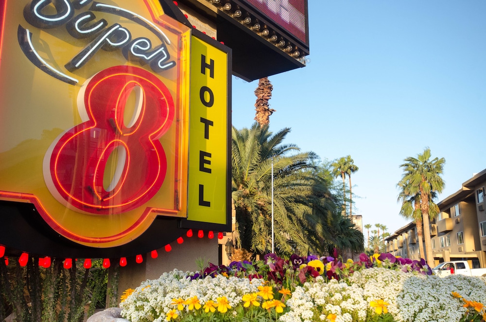 Hotel Super 8 by Wyndham Las Vegas North Strip/Fremont St. Area