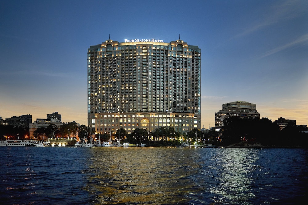 Four Seasons Hotel Cairo at Nile Plaza - Featured Image
