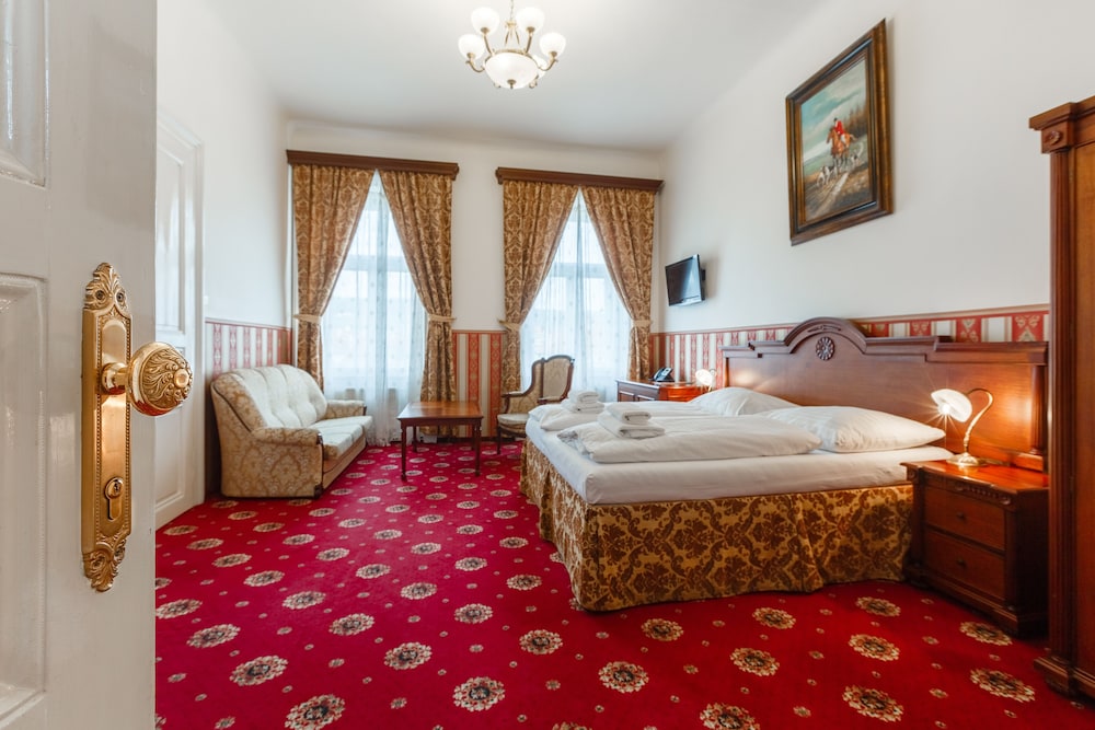 Hotel Trinidad Prague Castle  - Featured Image