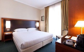 Smooth Hotel Roma Vest