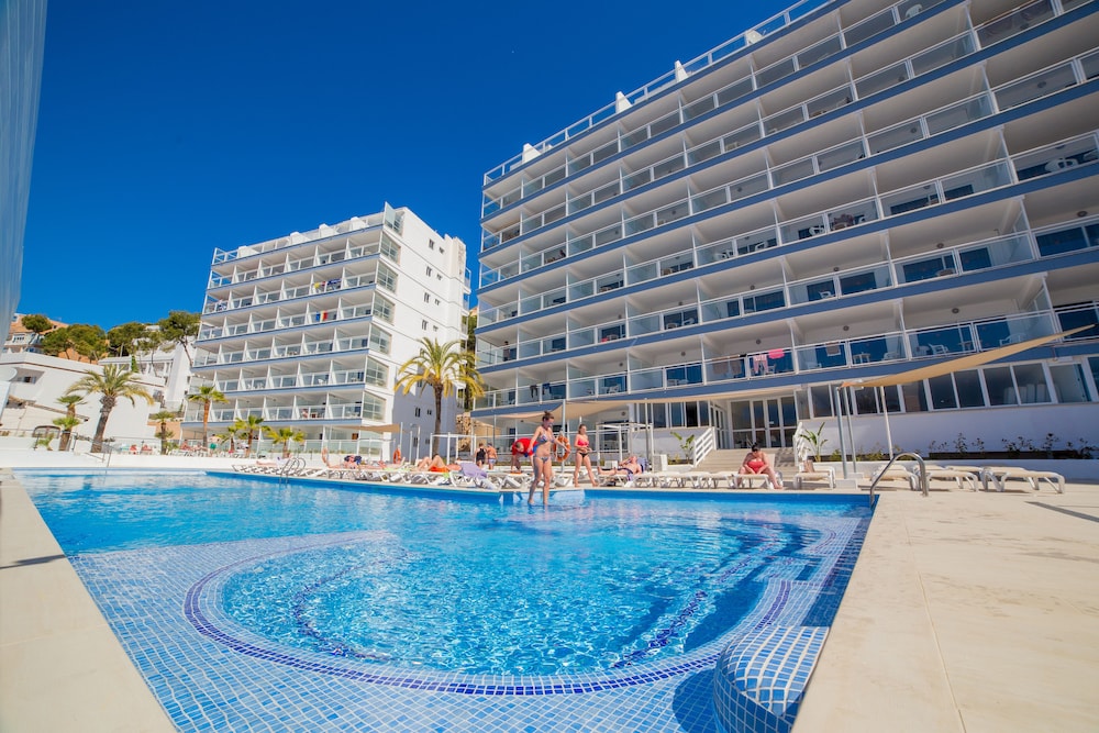 Pierre & Vacances Apartamentos Mallorca Deya - Featured Image