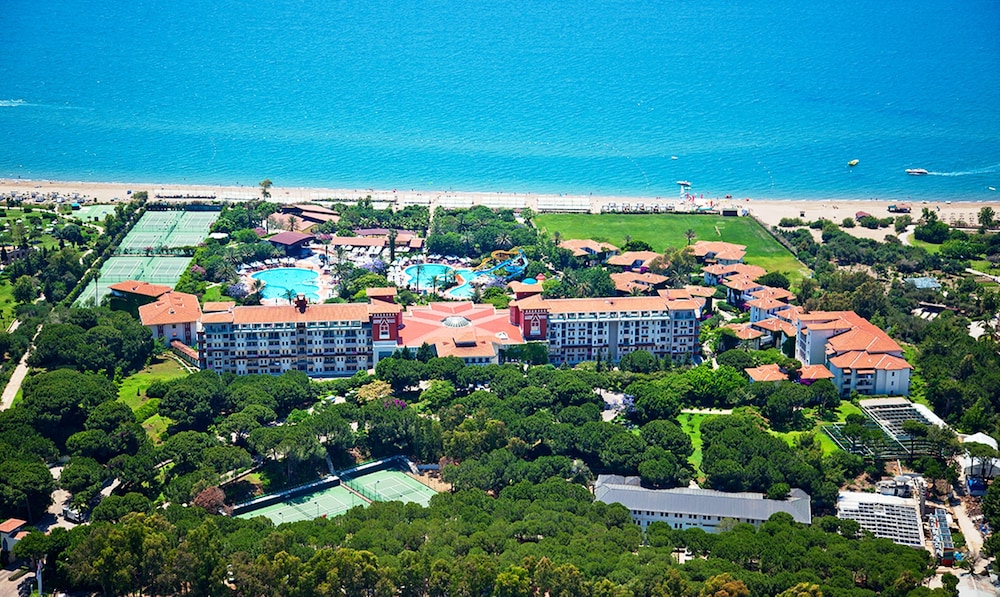 Belconti Resort