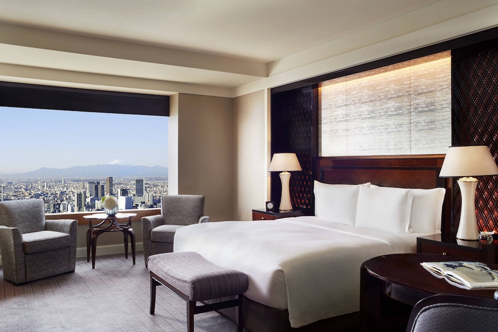The Ritz-Carlton Tokyo - Featured Image